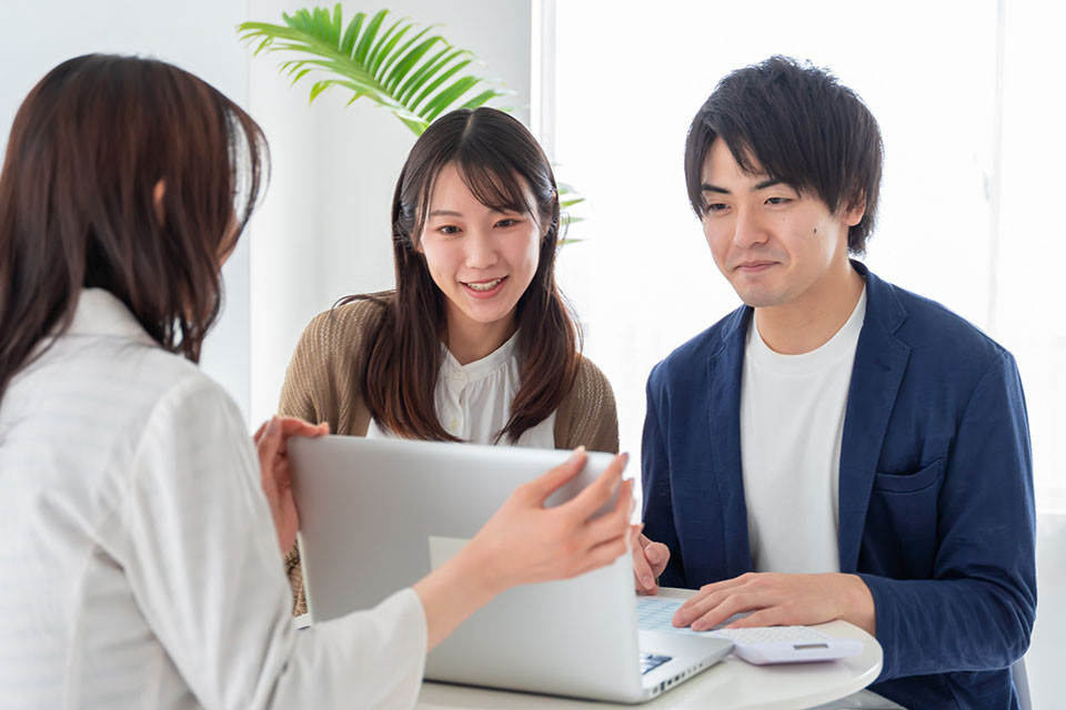神奈川県で不動産業界への転職を考えているならTAKU-TEN！　法人営業や売買仲介など多数掲載